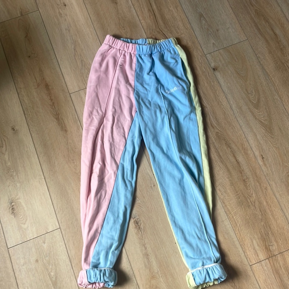 adika sweatpants
